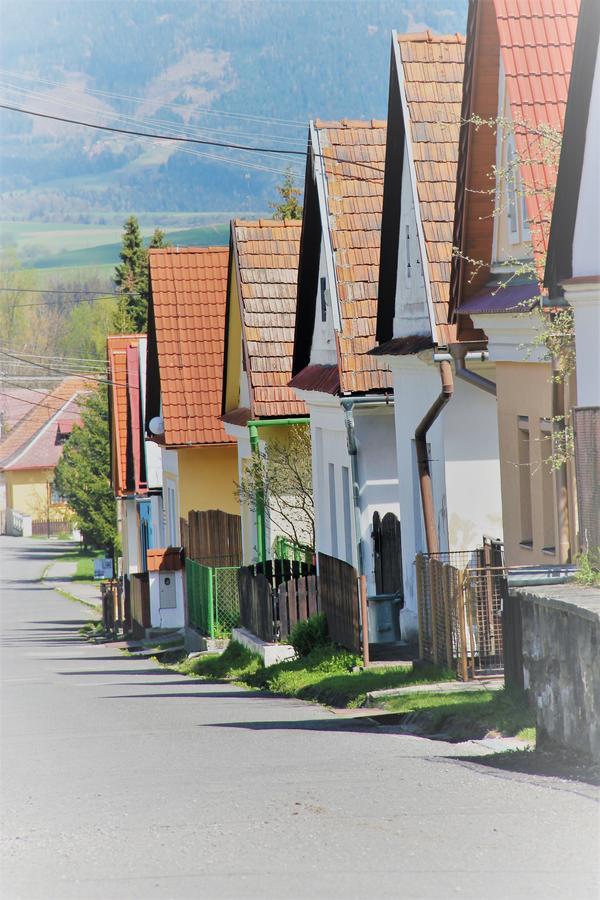 Hotel Poludnica Liptovský Mikuláš Exteriör bild