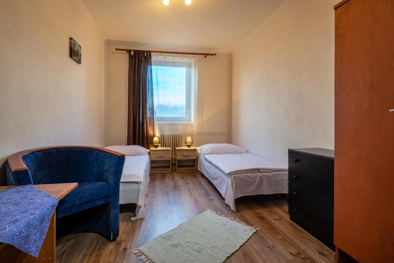Hotel Poludnica Liptovský Mikuláš Exteriör bild